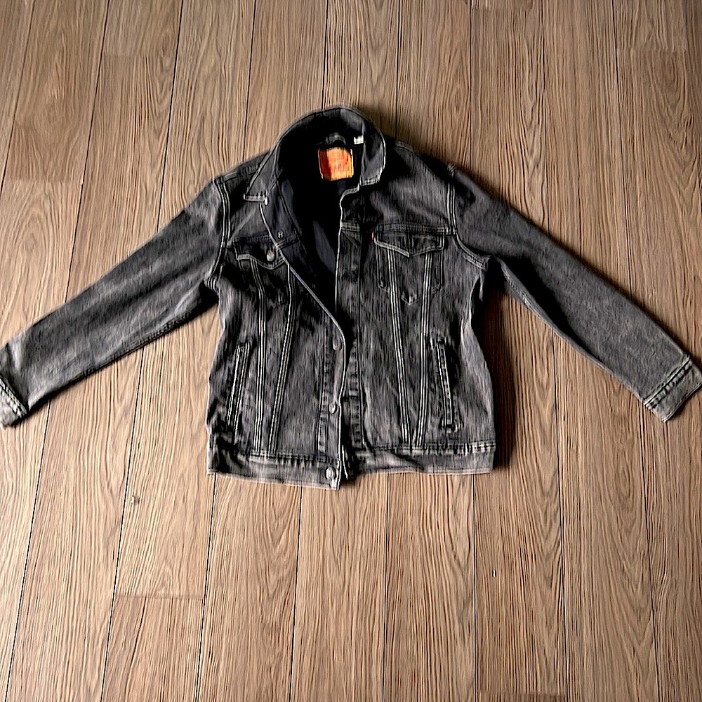 Levi’s denim jacket
